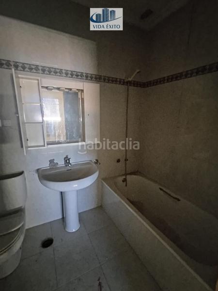 Foto 67fd283d-fdb6-4843-bc42-1823c4dfdc34. Maison avec parking dans Zona Hospital Linares