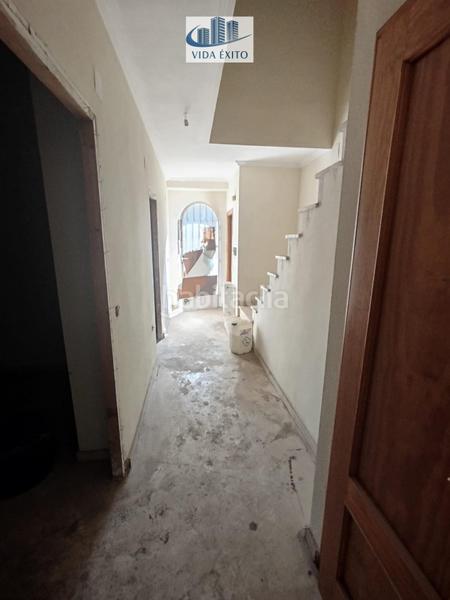 Foto e50048fe-9558-4cf6-b95b-d82cc740f2fa. Maison avec parking dans Zona Hospital Linares