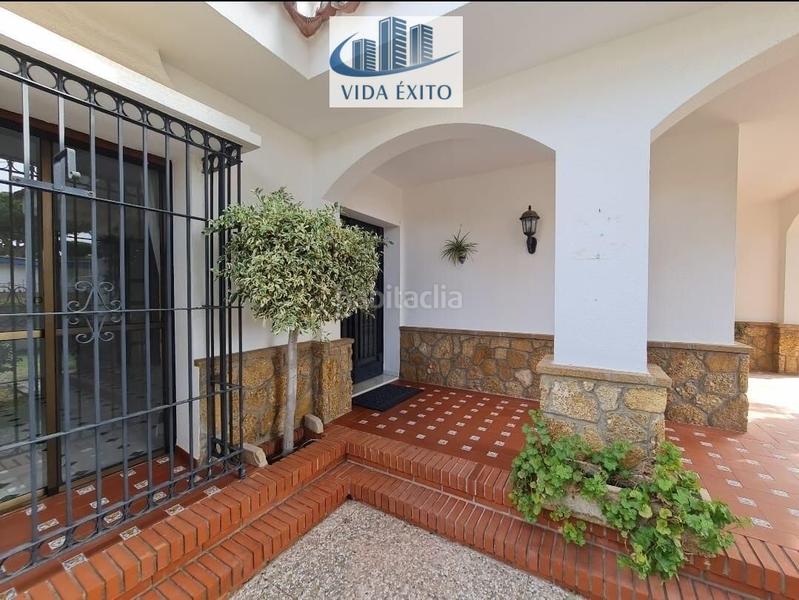 Foto d7a06214-6dfc-4b7d-9b5a-accd08f2d64f. Casa amb calefacció aparcament piscina a Aguadulce - Almadraba - Punta Candor Rota