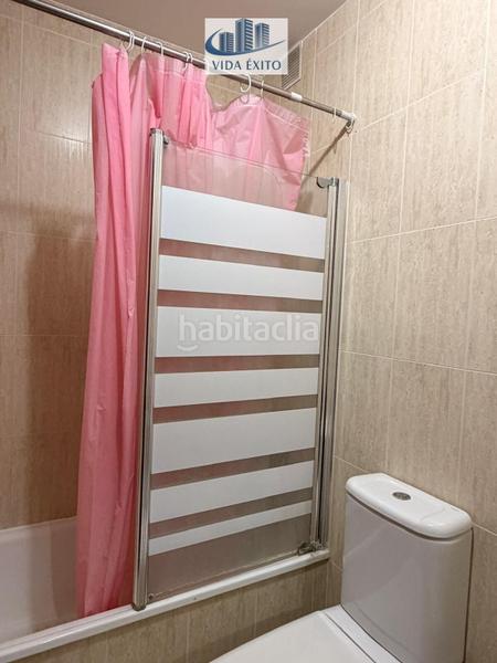 Foto 3b2801a5-8d16-4945-85cb-a9799e2f19d8. House with heating parking in Renfe - Bulevar 1ª y 2ª Fase Jaén