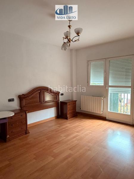 Foto 4f67666b-ed05-4b95-ba70-b0acf1a75ce3. House with heating parking in Renfe - Bulevar 1ª y 2ª Fase Jaén