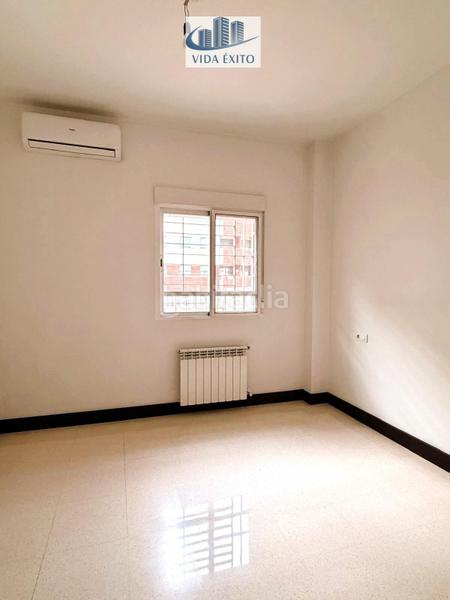 Foto 549cb5cc-39bc-4b17-a4a0-79cf0e45ee14. Planta baixa amb calefacció aparcament piscina a Jaén