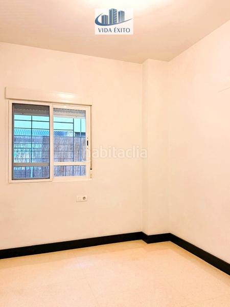 Foto 770a47e5-021e-41c0-8741-5c5c0168e005. Planta baixa amb calefacció aparcament piscina a Jaén