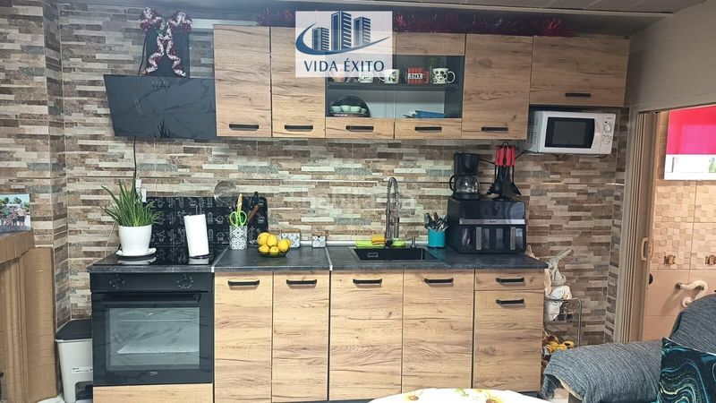 Foto 5a05097e-332d-4914-bed2-cdbd35dcd384. Casa a Martos