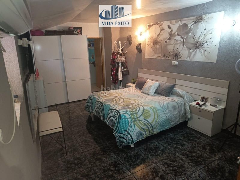 Foto 5c8a7810-f1d2-4192-9841-e0b0dcc7bf33. Casa a Martos