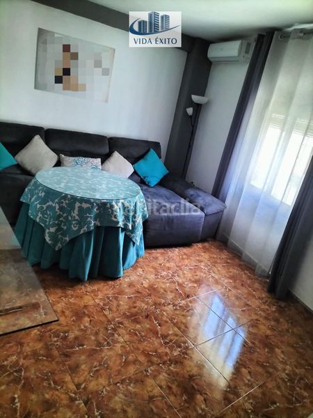 Foto 29694572-c2db-4b26-98aa-aaca000a8ae3. Casa a Úbeda