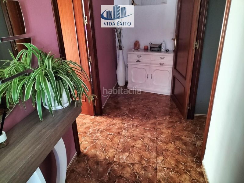 Foto b87ab89e-8acd-4d4b-ac24-3326e8c38129. Casa a Úbeda