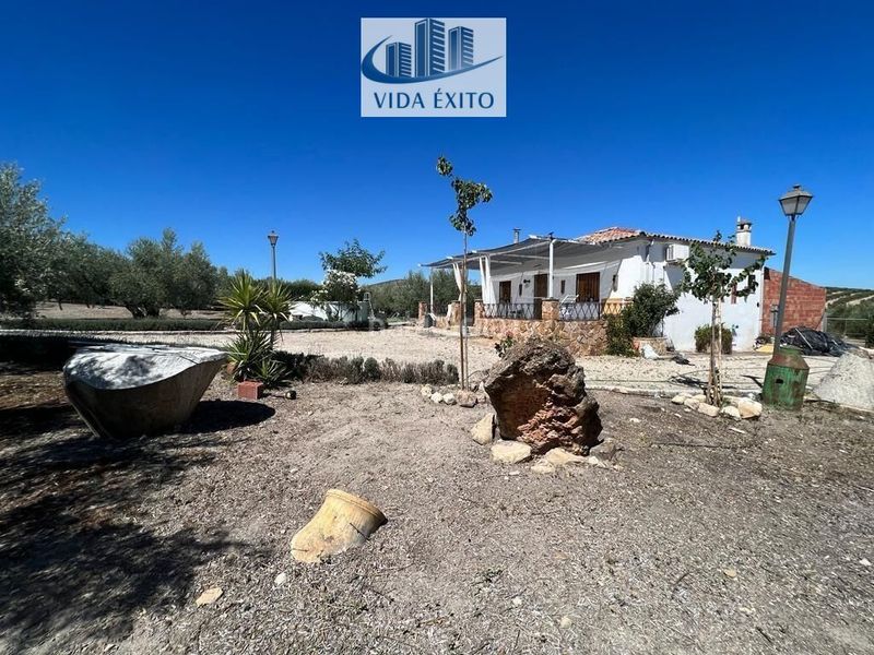 Foto 3f3ca697-ed6a-4693-8c35-db09dc7c6c13. Casa a Martos