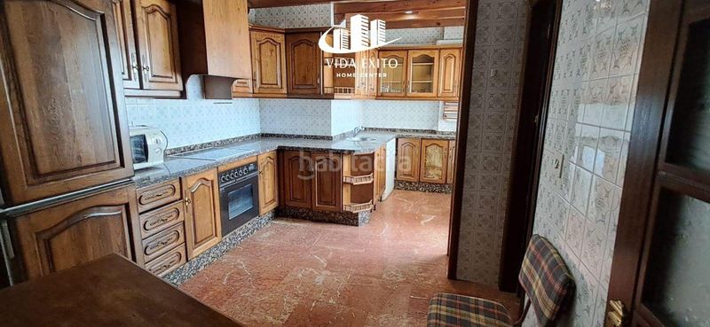 Foto 3cb5dfcf-ddfd-44f6-bc73-542d6d7f8e05. Pis amb aparcament a Avda de Madrid - Pº de la Estación Jaén