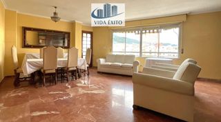 Flat in Avda de Madrid - Pº de la Estación. Zona paseo de la estacion