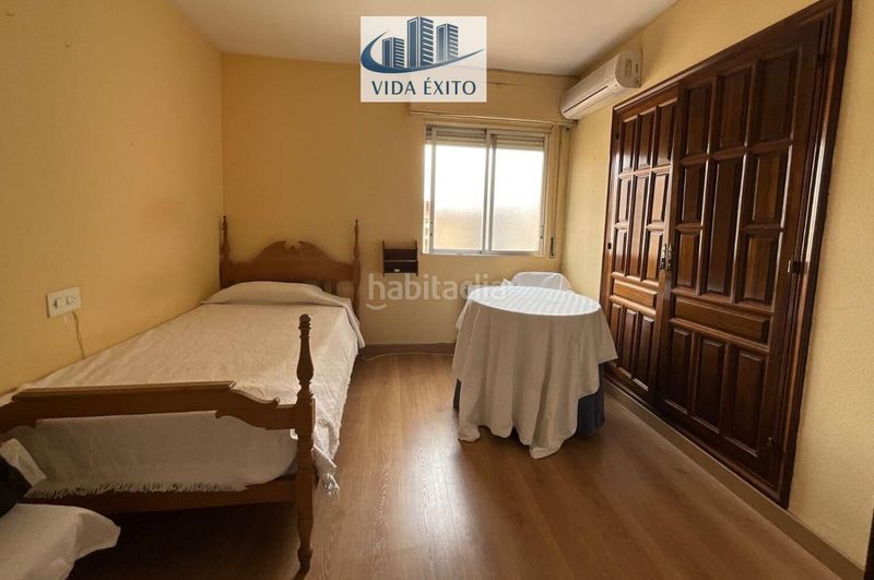 Foto ac76e39f-95a4-4b5d-97d3-22682ebc1240. Pis amb aparcament a Avda de Madrid - Pº de la Estación Jaén