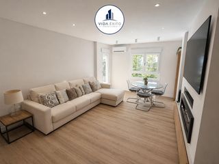 Flat in San Ildefonso - Catedral. Piso en venta en avda. granada, 4 dormitorios.
