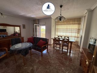 Lloguer Pis a Belén - San Roque. Piso en alquiler en polígono del valle, 3 dormitorios.