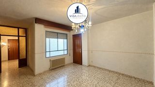 Pis  Avenida granada. Piso en venta en avda. granada, 3 dormitorios.