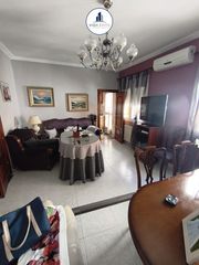 Pis a Villanueva del Arzobispo. Piso en venta en villanueva del arzobispo, 4 dormitorios.