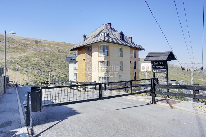 Foto e2beaca8-bd3b-4d80-bda6-f0a08e686335. Estudi amb calefacció aparcament piscina a Zona media Sierra Nevada