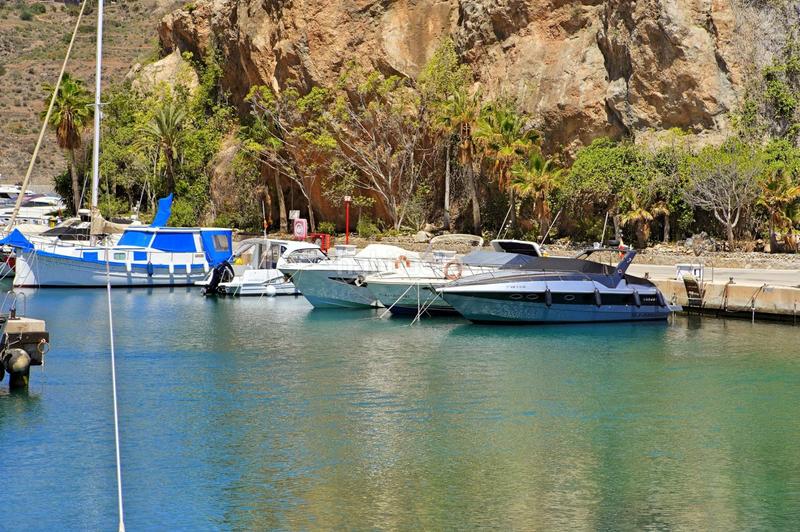 Foto 32cfc204-1469-4017-954a-de5d6b71783c. Apartamento acogedor apartamento con vistas al mar, marina del este, la herradura. en Almuñécar
