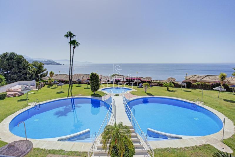 Foto 377653d7-fd16-4dd2-a470-d225ee0fe392. Apartamento acogedor apartamento con vistas al mar, marina del este, la herradura. en Almuñécar