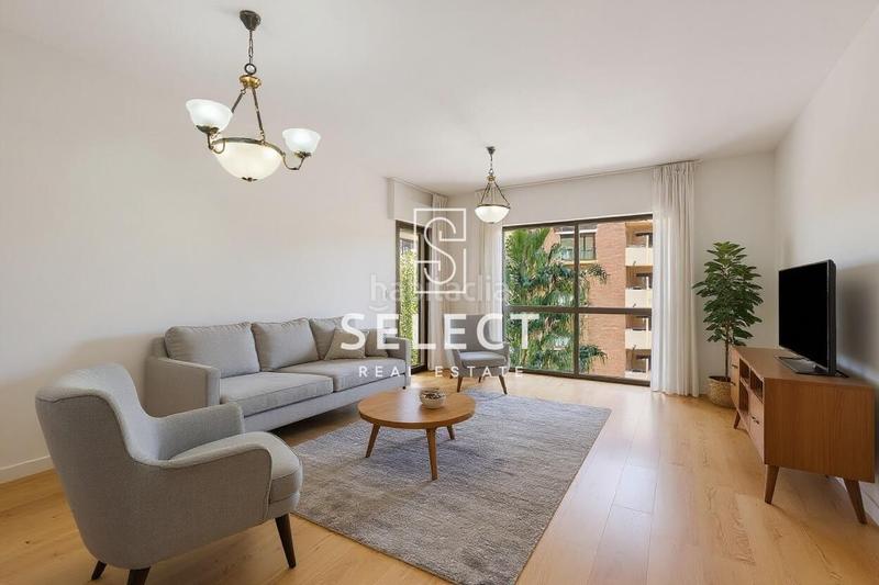 Foto 5b8f8a3f-8d20-413d-87e8-6c1ac3ca7e69. Apartament amb aparcament a Almuñecar centro Almuñécar