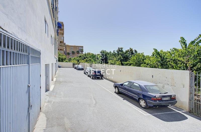 Foto 7e57496d-dec2-4f87-9bdd-ce87c813c263. Apartament amb aparcament a Almuñecar centro Almuñécar