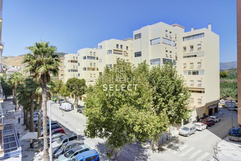 Foto 82e62dff-087d-4834-8c88-f0e4467f805a. Apartament amb aparcament a Almuñecar centro Almuñécar