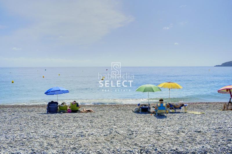 Foto a7446532-7a2d-46ac-a515-3121afacb3ce. Apartament amb aparcament a Almuñecar centro Almuñécar