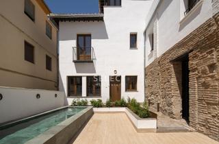 Appartement  Calle calle horno del vidrio, 14. Vivienda exclusiva a estrenar en el corazón de granada
