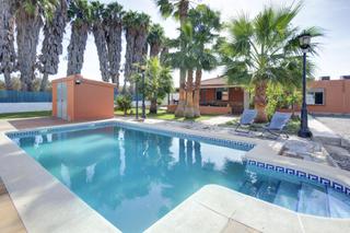 Mas  Calle las algaidas p22. Encantador cortijo en venta  playa granada, motril