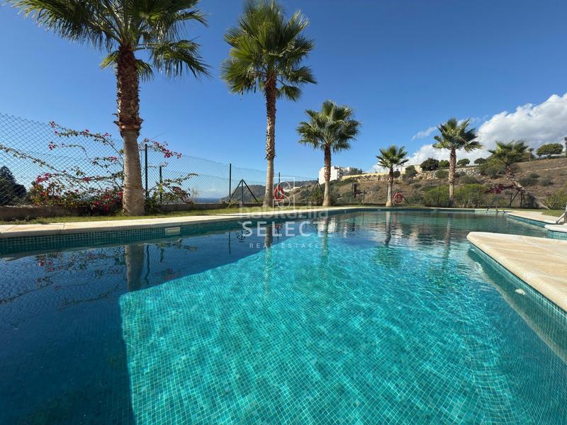 Foto 387c5669-dd7c-48ac-b13f-aac933489de4. Casa adossada amb calefacció aparcament piscina a Almuñécar