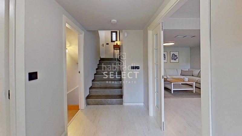 Foto 48b03252-048d-468b-acb8-9e5fd97c1eb2. Casa adossada amb calefacció aparcament piscina a Almuñécar