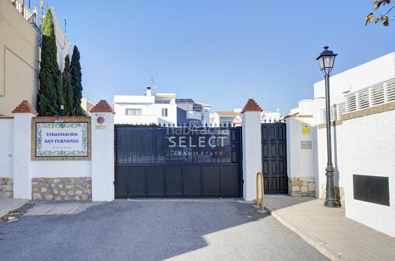 Foto 4096490e-728b-48e5-accf-06a9954a0f87. Casa con parcheggio piscina in Motril ciudad Motril