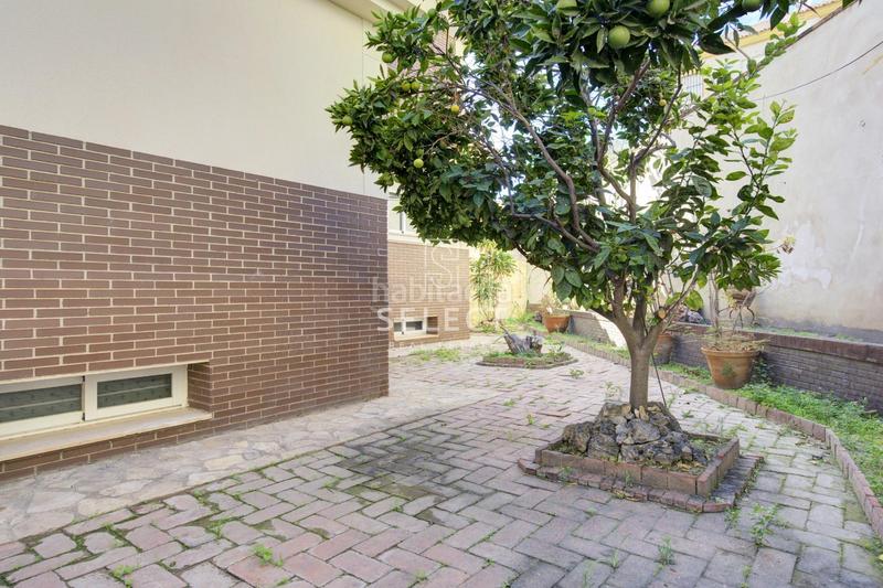 Foto ac55e6cd-2ad3-482f-a662-b45a9b471f60. Casa con parcheggio piscina in Motril ciudad Motril