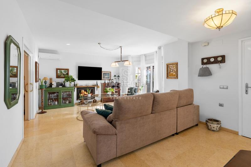 Foto aeda22eb-4f6f-4f21-9ab9-a466a1e05c9c. Casa con parcheggio piscina in Motril ciudad Motril