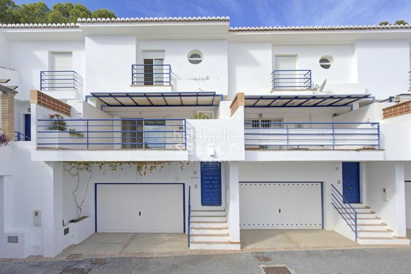 Foto 518d222b-c40c-4e35-be5b-9bcb2e6bc46f. Casa a schiera con parcheggio piscina in Punta La Mona Almuñécar