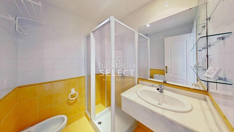 Foto 528f9d7f-7f18-403a-bd9d-5a32c916f053. Casa a schiera con parcheggio piscina in Punta La Mona Almuñécar