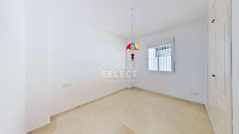 Foto 8ade45a1-772d-481b-9a8c-690228c5fd7c. Casa a schiera con parcheggio piscina in Punta La Mona Almuñécar