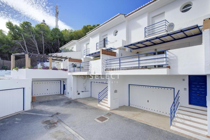 Foto 8fdbcefa-40cc-41b1-a3f4-b6db5fba9754. Casa a schiera con parcheggio piscina in Punta La Mona Almuñécar