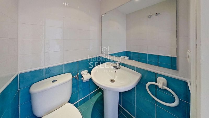 Foto 10765ece-b3b7-489d-a564-e9d04d330b1e. Casa adossada amb aparcament piscina a Punta La Mona Almuñécar