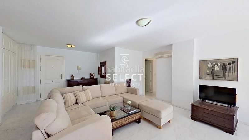 Foto 79d108e8-2cbd-4d63-b031-78099795b269. Apartament amb piscina a Punta La Mona Almuñécar