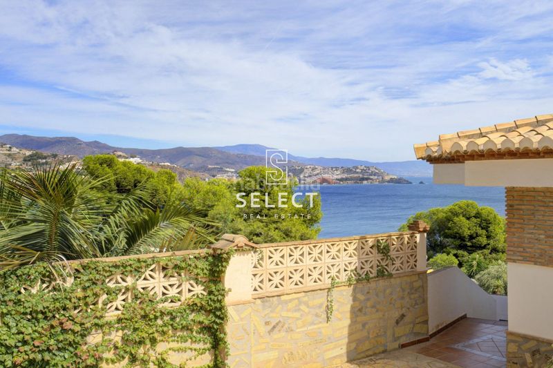 Foto 36a2338c-9f86-4d40-8276-579e41e56b4f. Apartament amb calefacció piscina a Punta La Mona Almuñécar