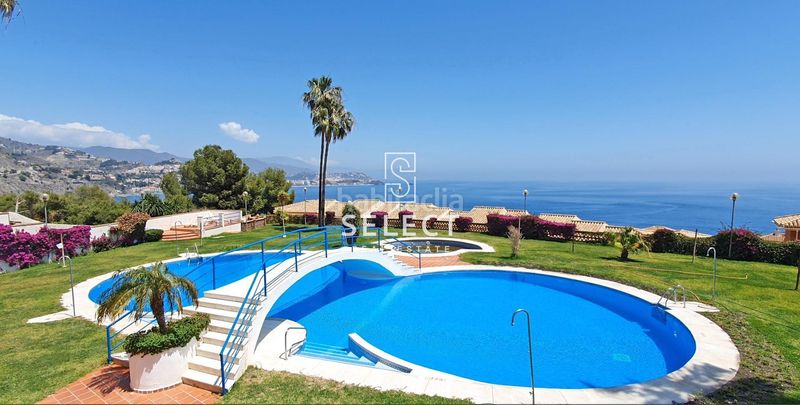 Foto fce4a8ae-5941-4c4d-99b5-94cd9c86b31d. Apartament amb calefacció piscina a Punta La Mona Almuñécar