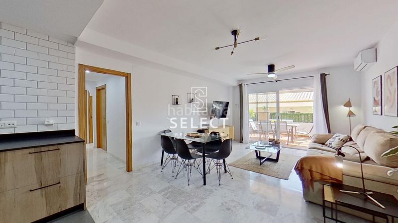 Foto 0ff2f06c-9730-4fe9-a58f-c6ebf673c36e. Apartament amb calefacció piscina a Punta La Mona Almuñécar