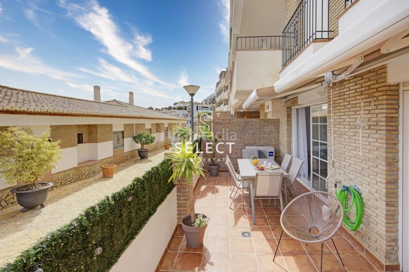 Foto 2e662061-df86-4b56-b777-2e99de2152e9. Apartament amb calefacció piscina a Punta La Mona Almuñécar