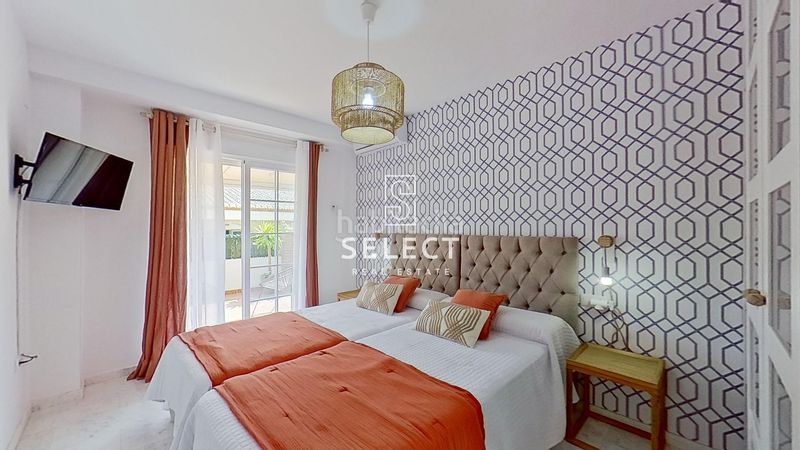 Foto f0ab54f8-865f-4f71-be9d-31f709e426f2. Apartament amb calefacció piscina a Punta La Mona Almuñécar