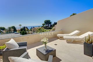 Apartament  Calle calle montepino sur. Elegante atico con vistas al mar