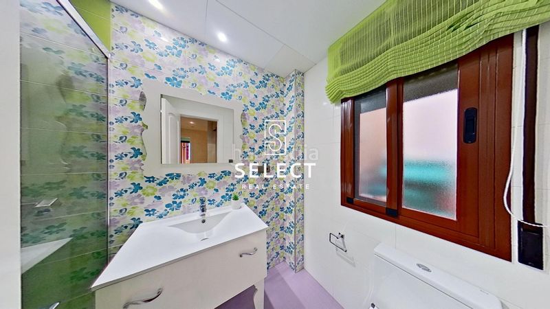 Foto 3d86f188-9d52-4286-917f-32dff19f64f7. Casa adossada amb aparcament a Playa de Granada Motril