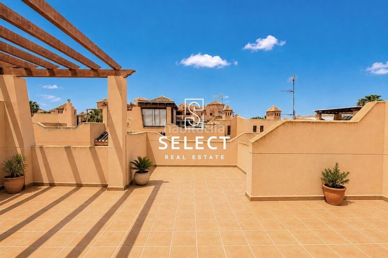 Foto fa1a702b-f8fb-44c5-bfd2-5ac209a8c041. Casa adossada amb aparcament a Playa de Granada Motril
