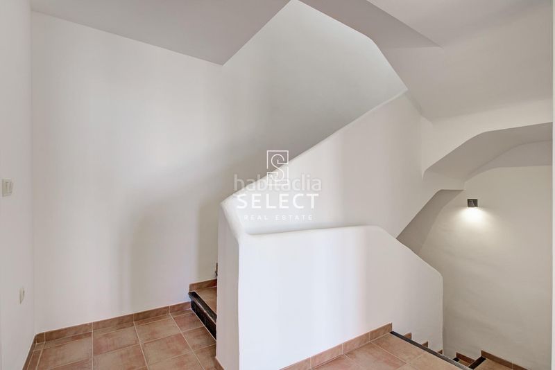 Foto 93ce9887-a98d-47ff-b739-1718f0169d45. Casa aparellada amb aparcament piscina a Los Cármenes - Cerro Gordo Almuñécar