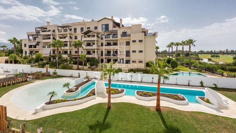 Foto 0112dc46-9d33-4389-a777-74ae1d664821. Apartament amb calefacció aparcament piscina a Playa de Granada Motril