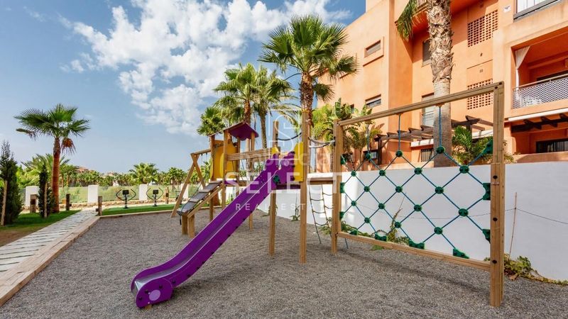 Foto d511e655-0ff0-4799-a5ab-302b6fc96fde. Apartament amb calefacció aparcament piscina a Playa de Granada Motril
